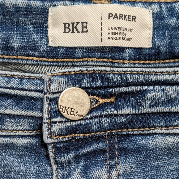 SOLD Buckle BKE Parker High Rise Ankle Skinny Ripped Jeans sz 33 (14/16) - Picture 5 of 7